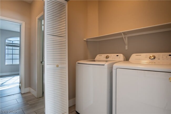 Building Photo - 1066 Wild Fern Ct