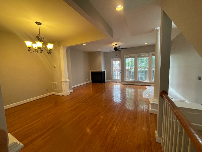 Building Photo - 2203 Greywing St