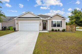Building Photo - 400 Louisia Mae Way