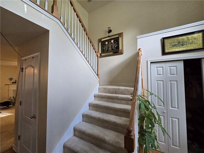 Building Photo - 3936 Pleasant Trail