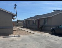 Building Photo - 4023 W Hadley St