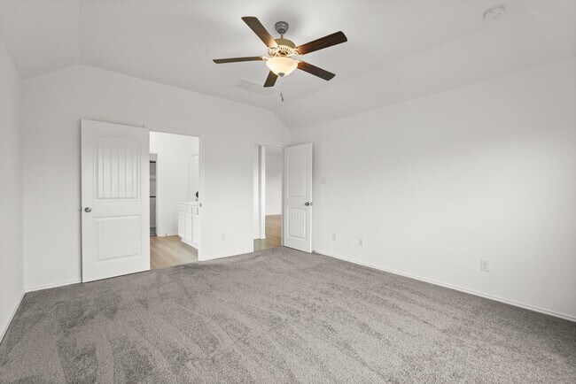 Building Photo - 9919 Willow Crown Ln