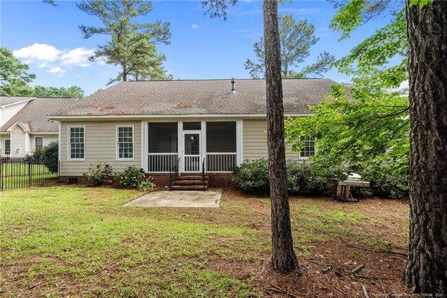 Building Photo - 85 Shining Water Ln