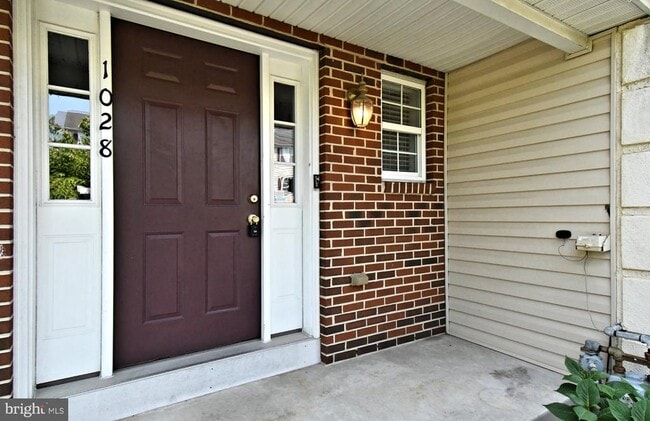 Building Photo - 1028 Balley Dr