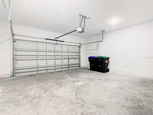 Building Photo - 11165 Green Citron Aly