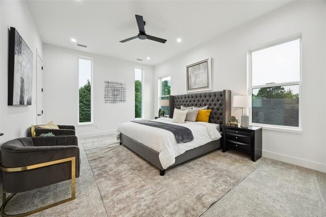 Building Photo - 5217 Lindsley Ave