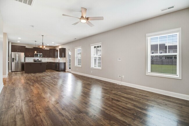 Building Photo - 301 Korbel Dr