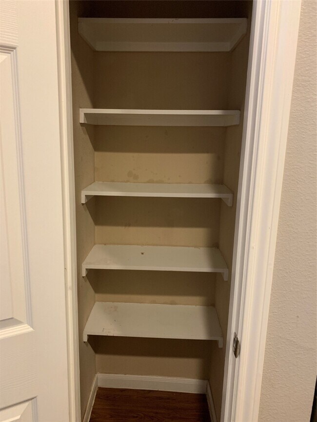 Building Photo - 17038 Wilthorne Gardens Ct