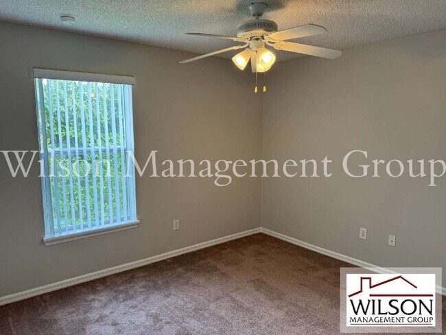 Building Photo - 4944 Waterside Pointe Cir
