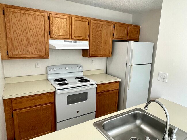 Building Photo - 20 Sundance Dr