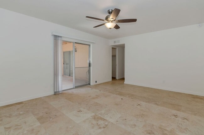 Building Photo - 2720 N Beverly Ave