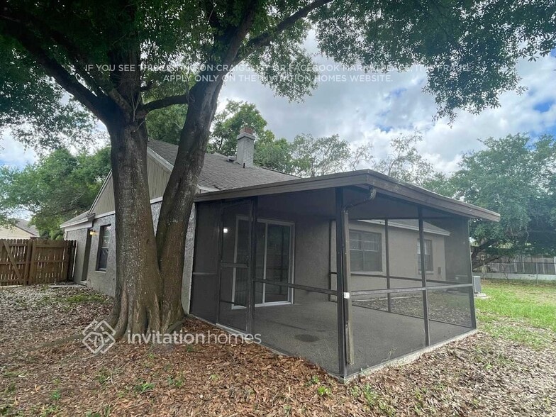 Building Photo - 819 Sunridge Point Dr