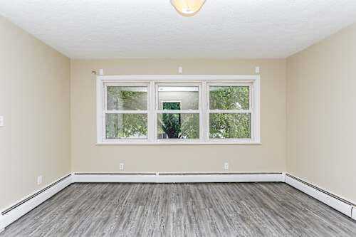Building Photo - 923 Marengo Ave