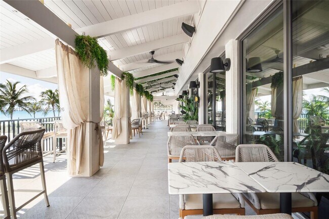 Building Photo - 1950 S Ocean Dr