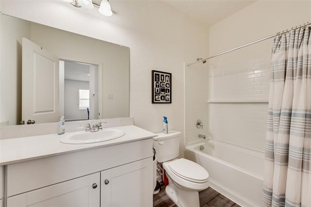 Building Photo - 618 Colgate Cir