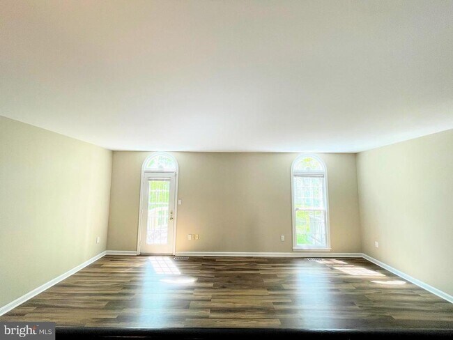 Building Photo - 11812 Great Owl Cir