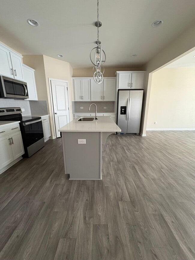 Building Photo - 3BR/2.5BA Townshoue in Mallard Creek
