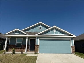 Building Photo - 330 Mahogany Ln