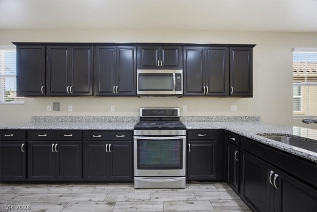 Building Photo - 917 Spiracle Ave