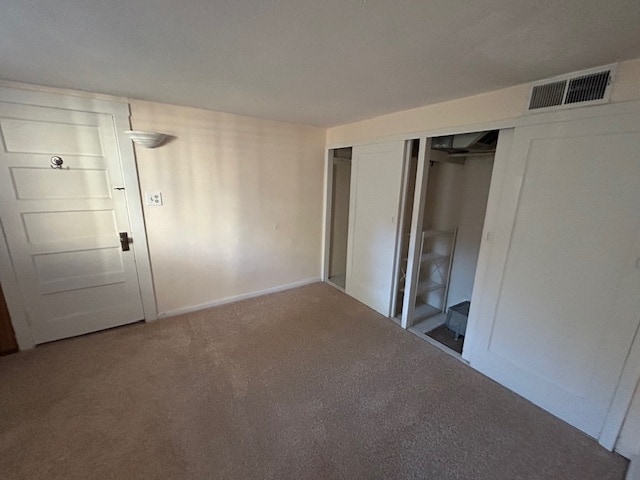 bedroom with built -in closet - 1891 S Pennsylvania St