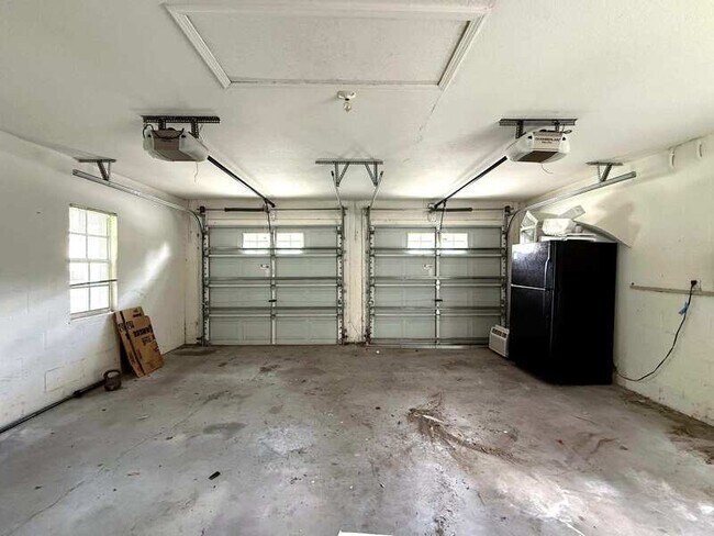 Building Photo - 16221 Bridgewalk Dr