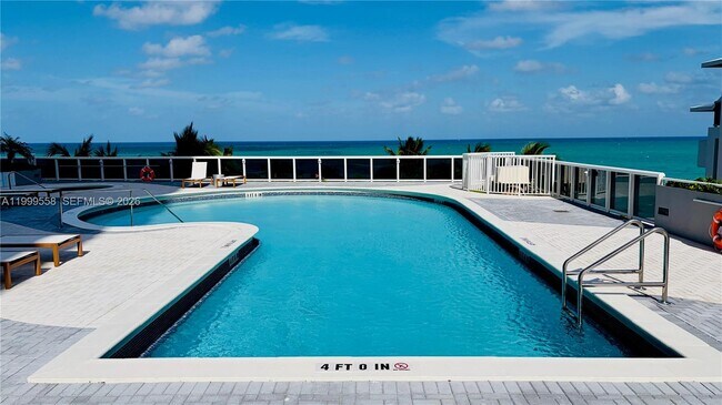 Building Photo - 6301 Collins Ave