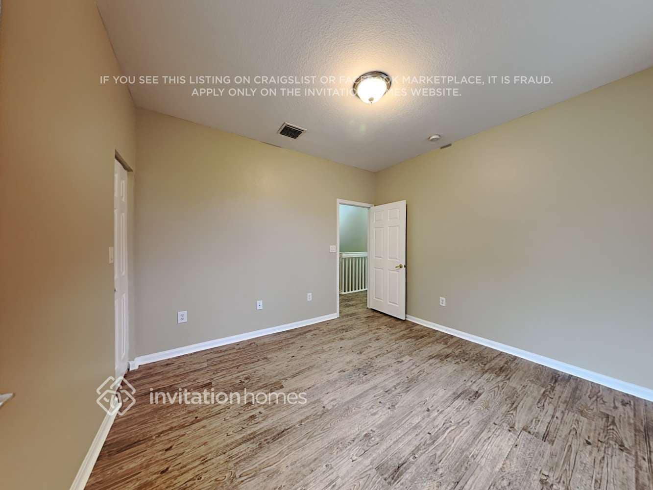 Building Photo - 703 NW 170th Terrace
