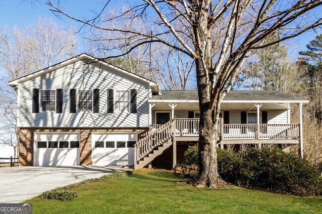 Primary Photo - 112 Creekview Dr