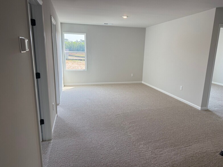 Building Photo - 1114Cooper Cooper Hawk Ln SW