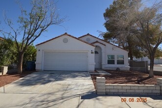 Building Photo - 8225 Mt Brodie Cir