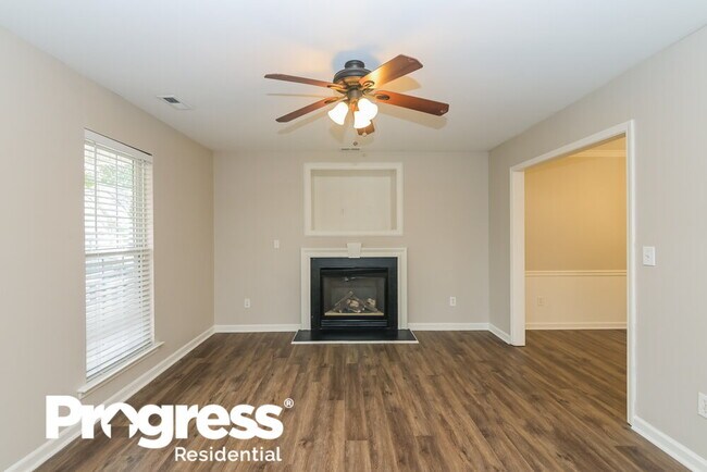 Building Photo - 6018 Spanish Moss Ln