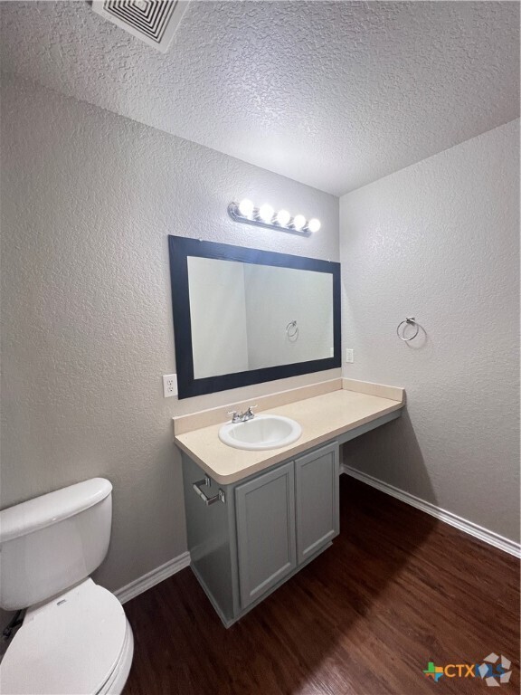 Building Photo - 651 Northern Lights Dr