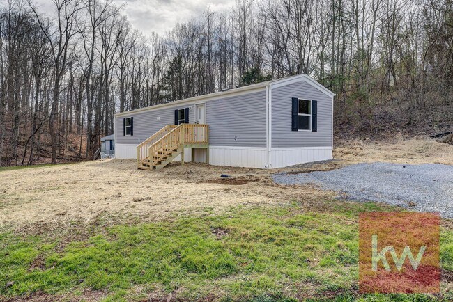 Building Photo - Chestnut St 119/Whispering Hills MHP