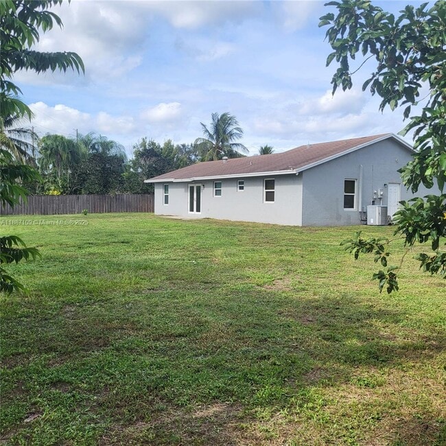 Building Photo - 127 Seagull Ct