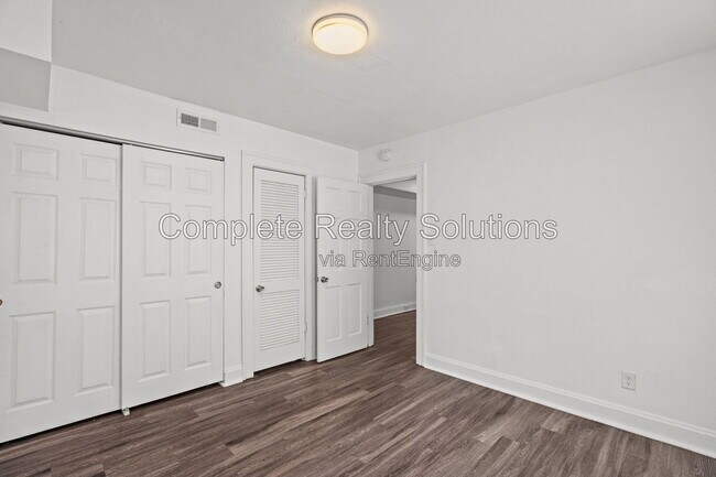 Building Photo - 119 Eichelberger St