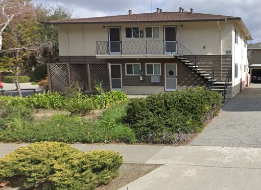 Building Photo - 1564 Hollenbeck Ave