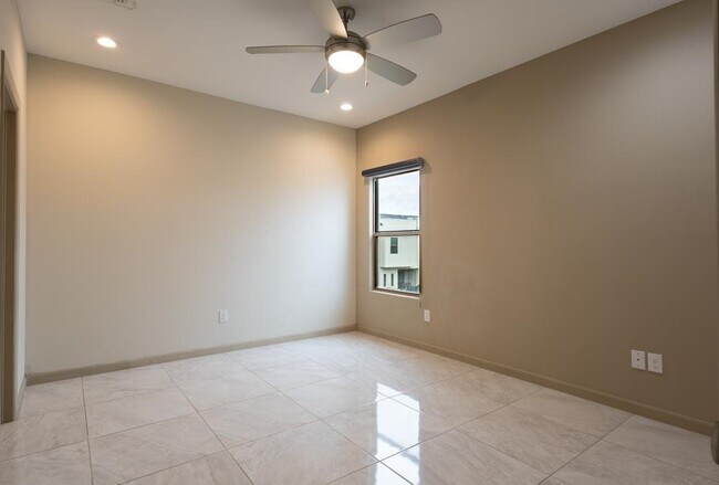 Building Photo - 4101 Blue Quail Rd