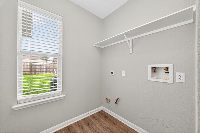 Building Photo - 15826 Kings Cypress Ln