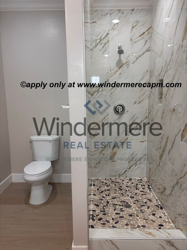 Building Photo - Brand New 3-Bedroom Home with gorgeous Modern Finishes!!