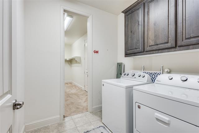 Building Photo - 151 Darian Dr