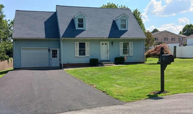 Building Photo - 40 Linoak Rd