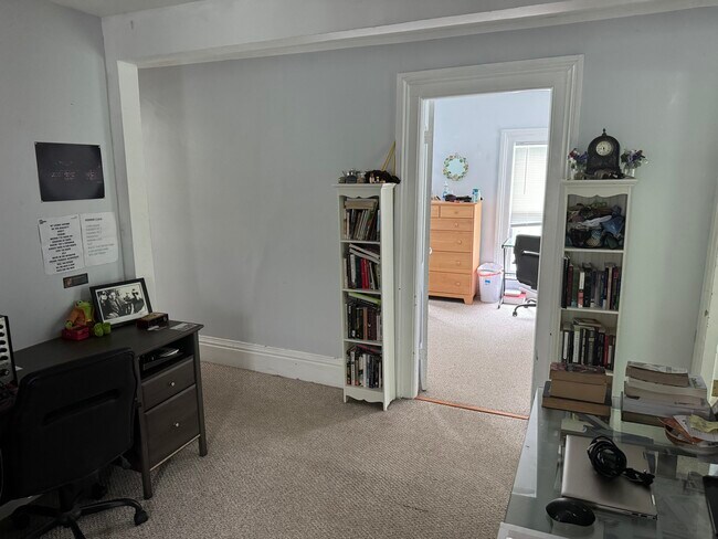 Building Photo - 2 Upton Park