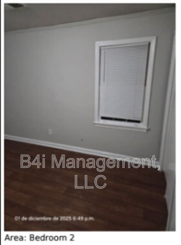 Building Photo - 4569 Mitchell St