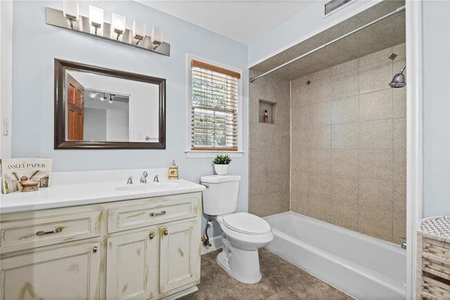 Building Photo - 5291 Manhasset Cove