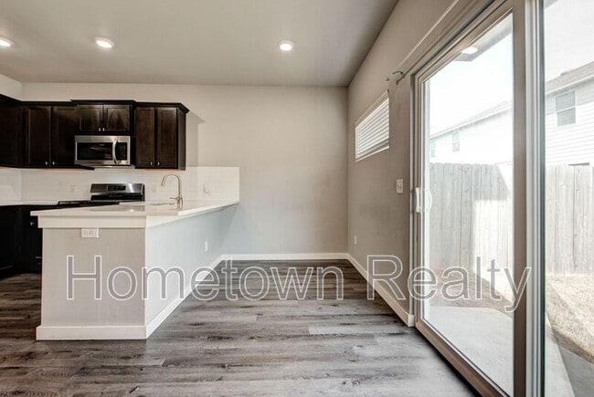 Building Photo - 8921 NW 109th Terrace