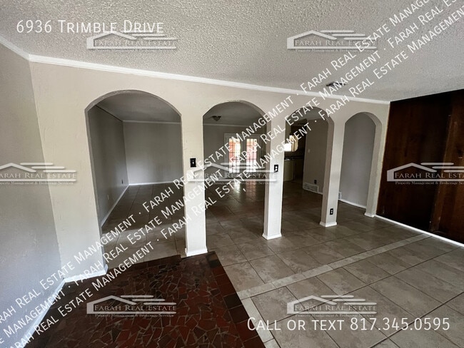 Building Photo - 6936 Trimble Dr