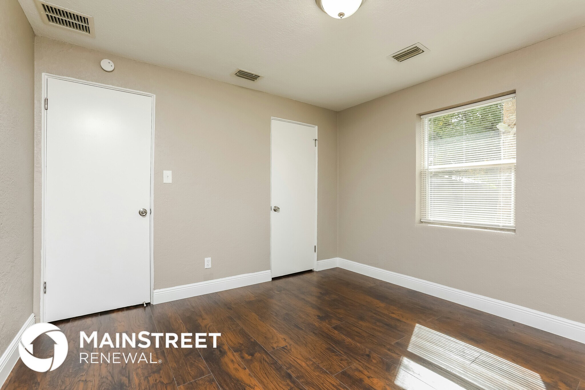 Building Photo - 19 Volusia Dr