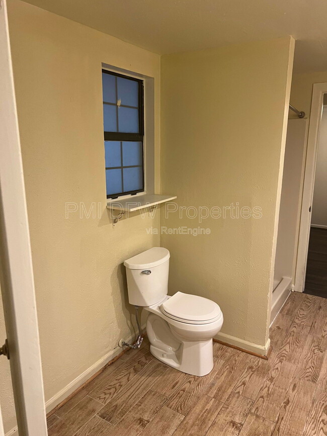 Building Photo - 1664 Fagan Dr