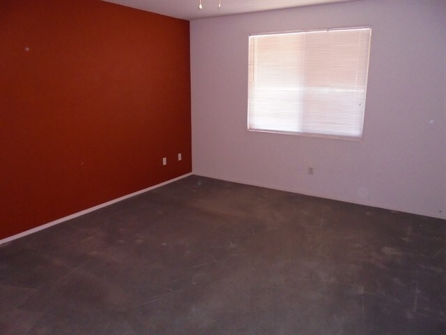 Building Photo - 3621 W Avenida Vera Cruz