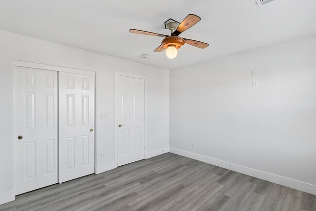 Building Photo - *NICE UPGRADED HOME IN SOUTHERN HIGHLANDS!!